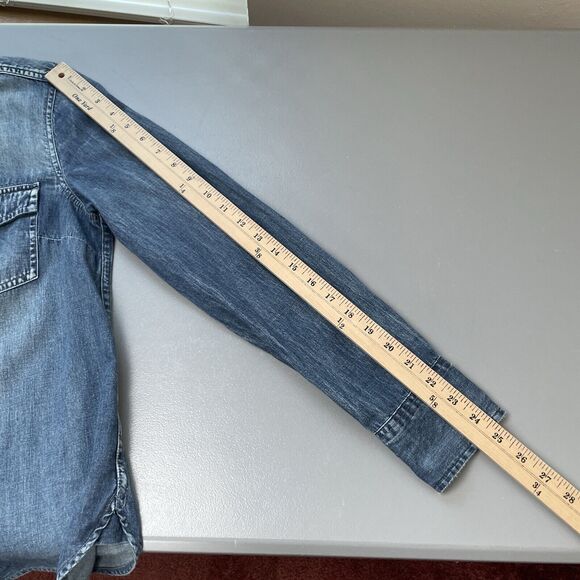 J Crew Top Womens 10 Blue Chambray Long Sleeve Pearl Snap Western Shirt Denim - Picture 12 of 16